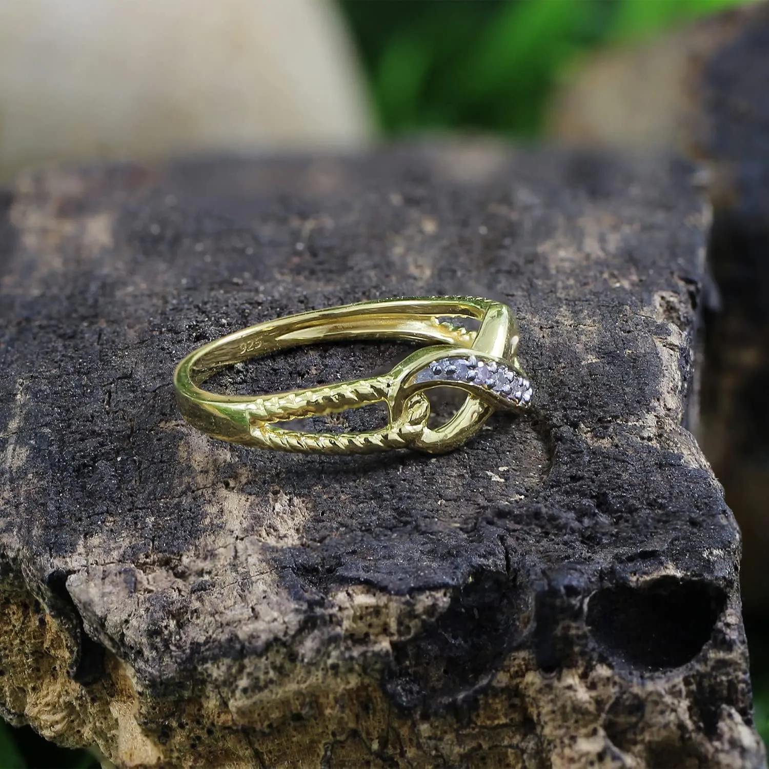14k Gold Plated 925 Sterling Silver Infinity Rope Natural Diamond Ring For Women (0.03 Cttw, I-J Color, I2-I3 Clarity)