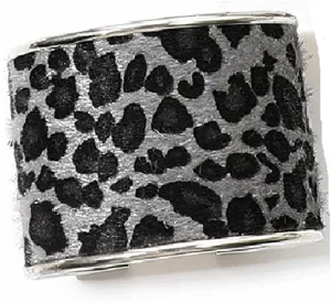 Caiyao Exaggerated Zebra Leopard Print Open Cuff Bracelet Adjustable Wide Gold Silver Leopard Animal Print Cuff Bangle Bracelets Vintage Wide Geometric Wrap Bracelet for Women Party Jewelry Gifts