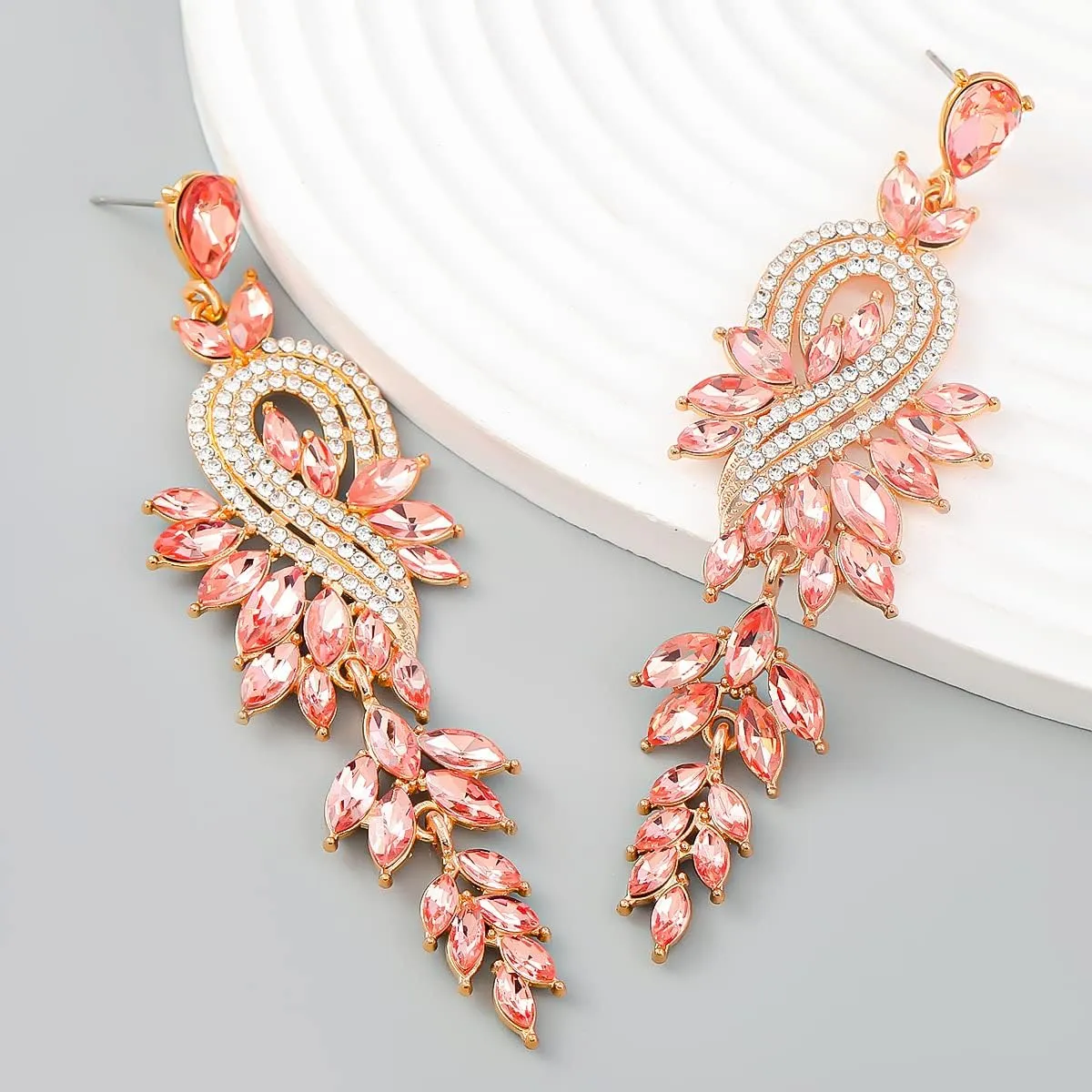 Chandelier Dangle Drop Earrings for Women Rhinestone Statement Earring Marquise Crystal Cluster Brides Wedding Bridal