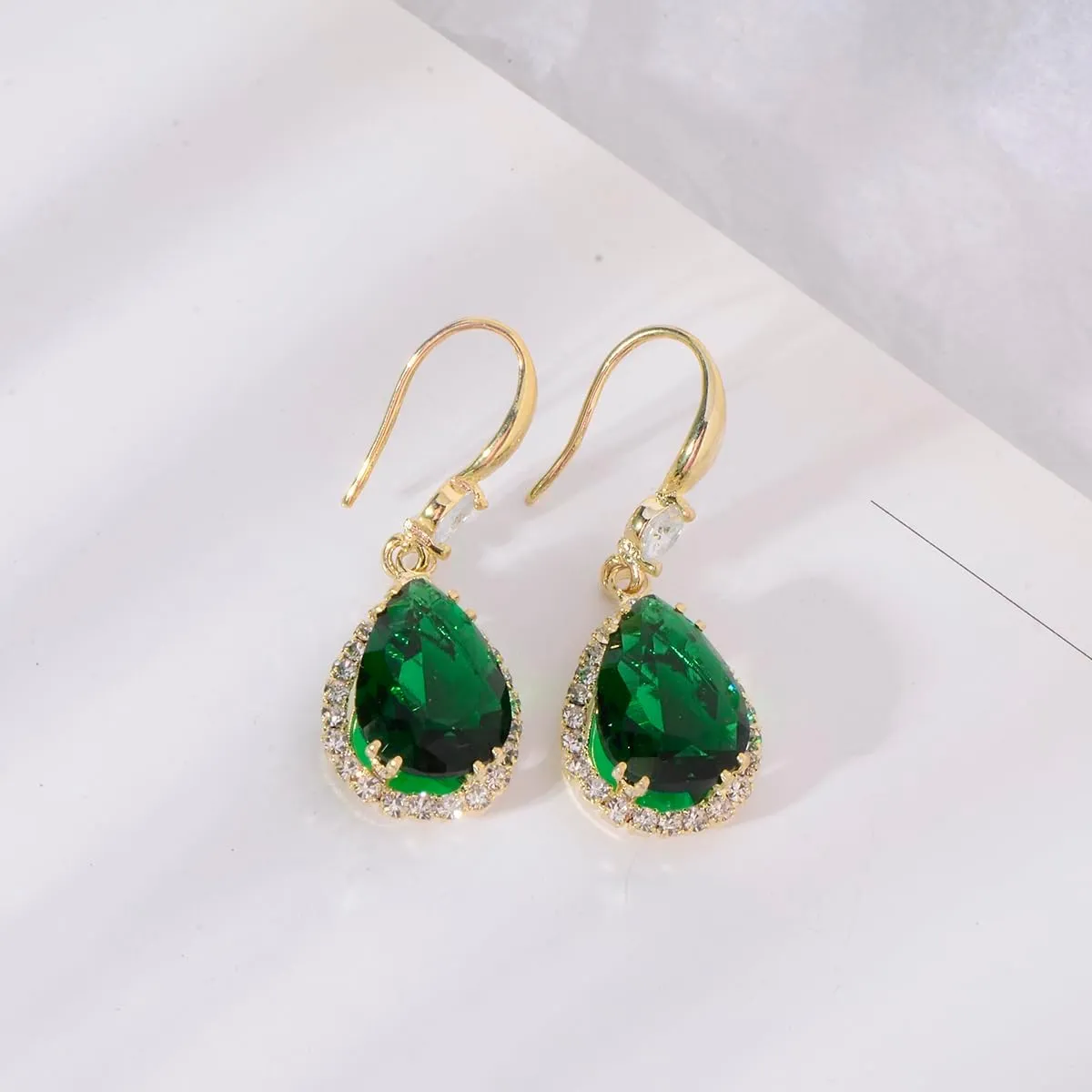 CZ Teardrop Drop Chandelier Wedding Earrings Trendy Elegant Cubic Zirconia Crystal Bridal Jewelry Earrings for Bride or Bridesmaids Mother of Bride Gift Dangles Fish Hook Everyday Gala Earrings