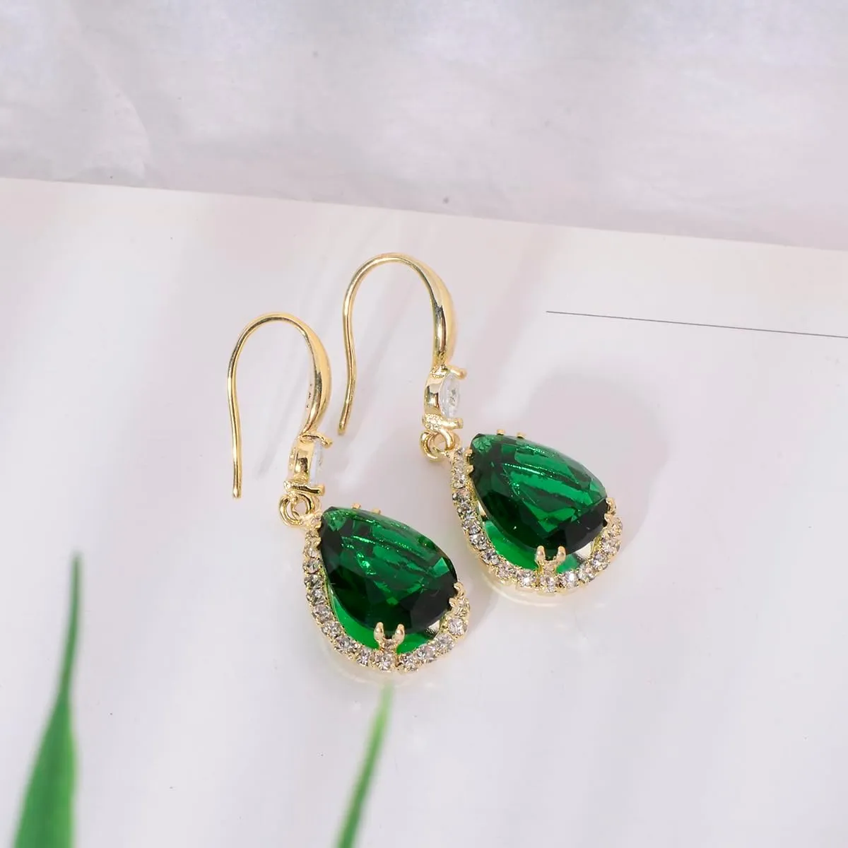 CZ Teardrop Drop Chandelier Wedding Earrings Trendy Elegant Cubic Zirconia Crystal Bridal Jewelry Earrings for Bride or Bridesmaids Mother of Bride Gift Dangles Fish Hook Everyday Gala Earrings