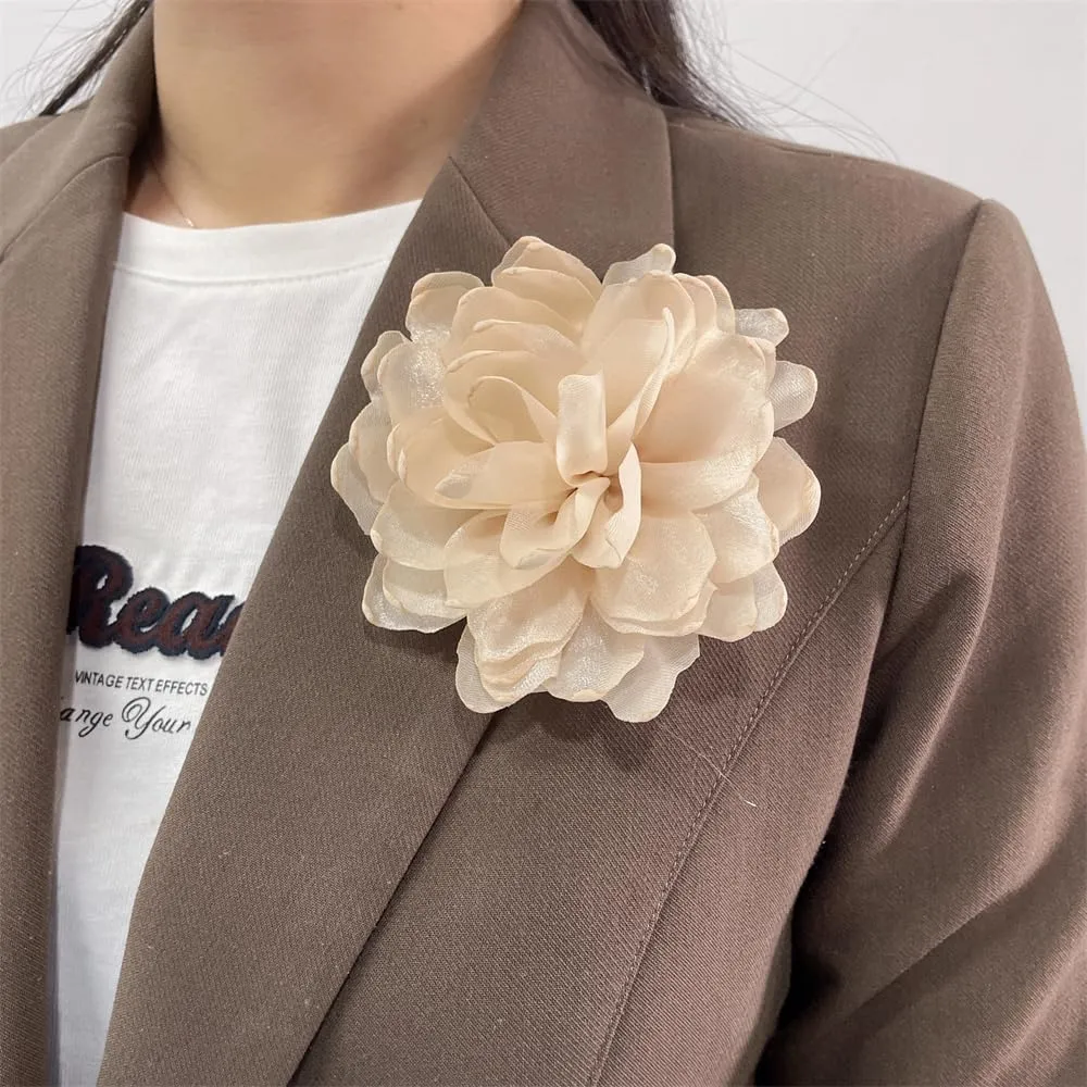 Dainty Camellia Flower Large Brooch Lapel Pins Handmade Fabric Flower Brooches Pin Classic for Wedding Party Dance Banquet for Women Men Dress Suit Clothes Accessories Jewelry Gifts 100mm