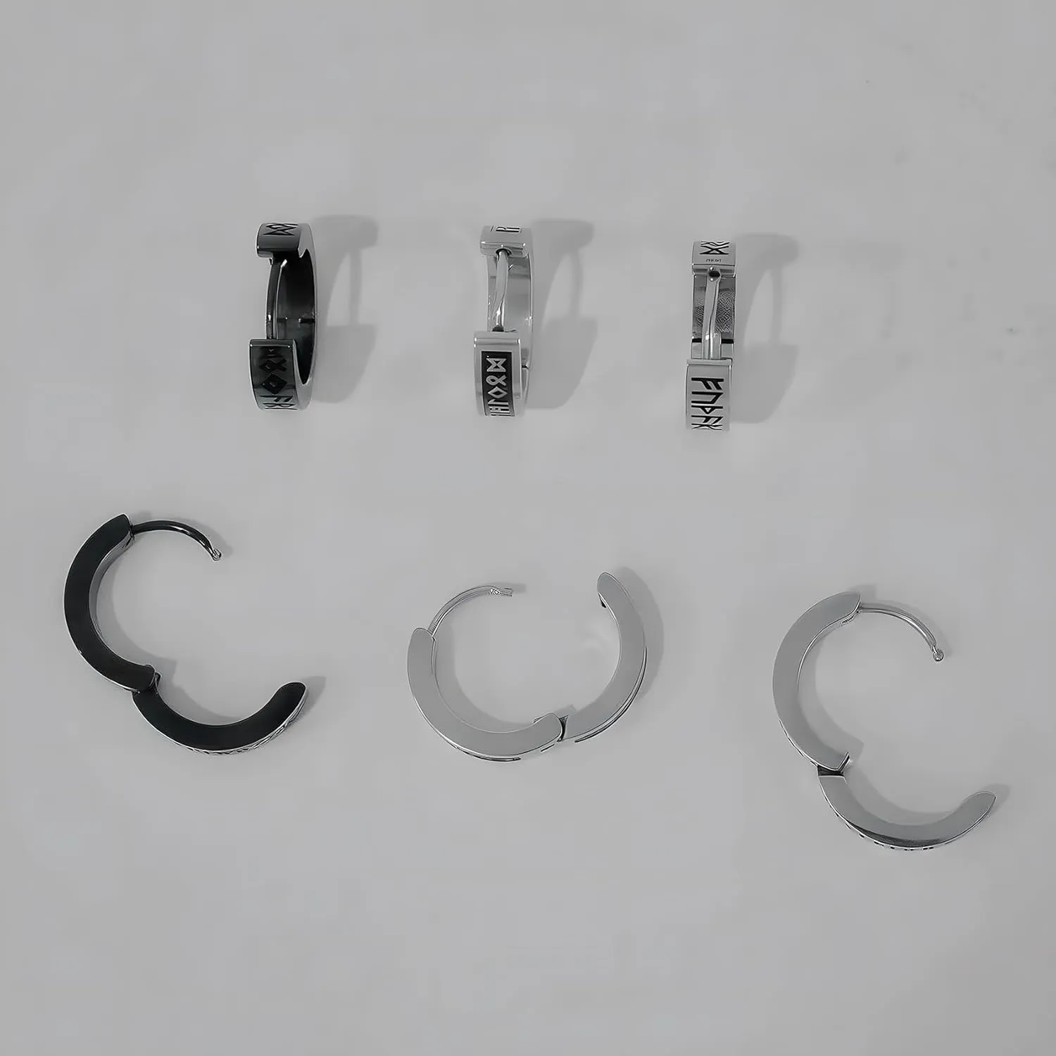 Earrings for Men Stainless Steel Small Hoop Earrings Lightweight Hypoallergenic Earrings Set for Men 2/3/8 Pairs