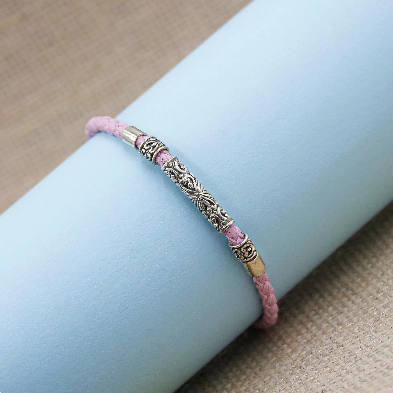 Handmade 925 Sterling Silver Filigree Leather Bracelet for Women Designer Jewelry Elegant And Dainty Bracelet Ideal Gifts for Her Minimalist Fashion Statement for Parties