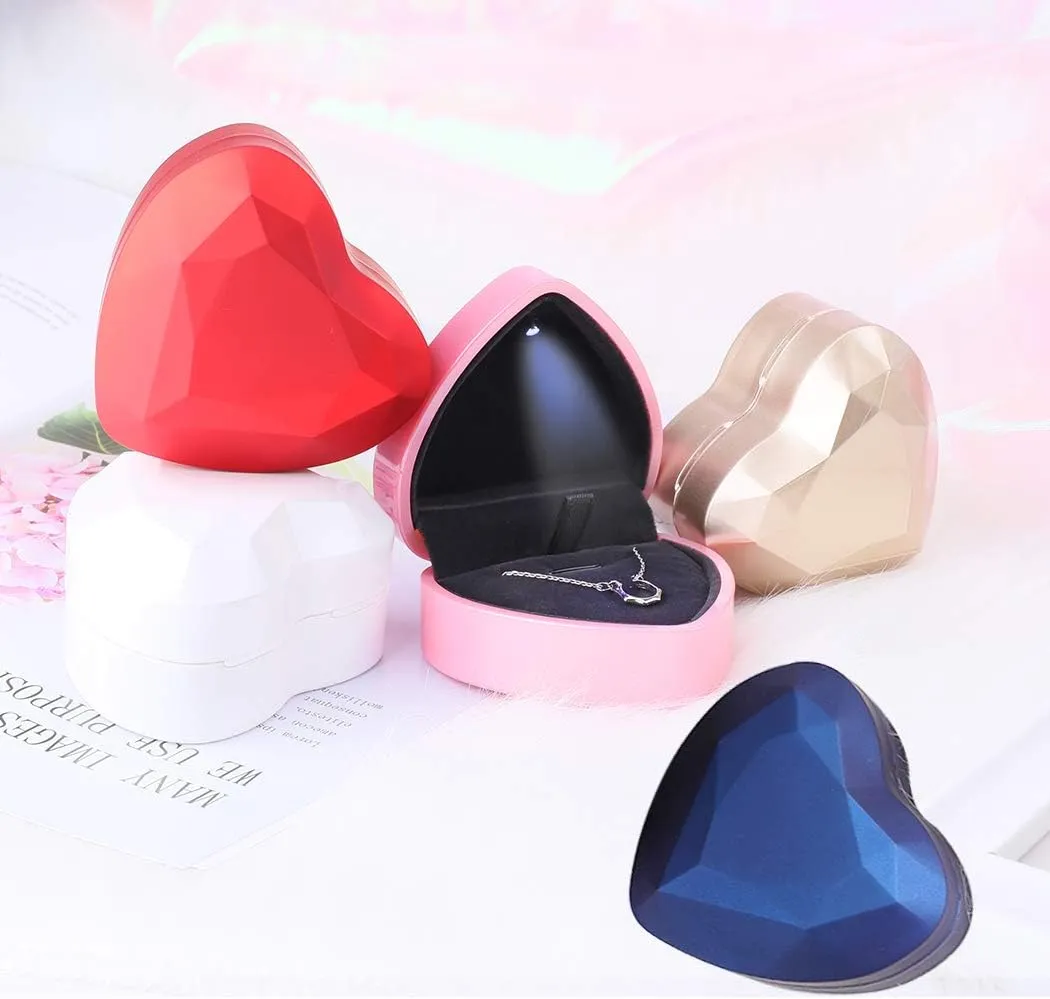 iSuperb Pendant Necklace Box with LED Light Heart Shape Jewelry Gift Box Bracelet Case for Anniversary Wedding Engagment (Red)