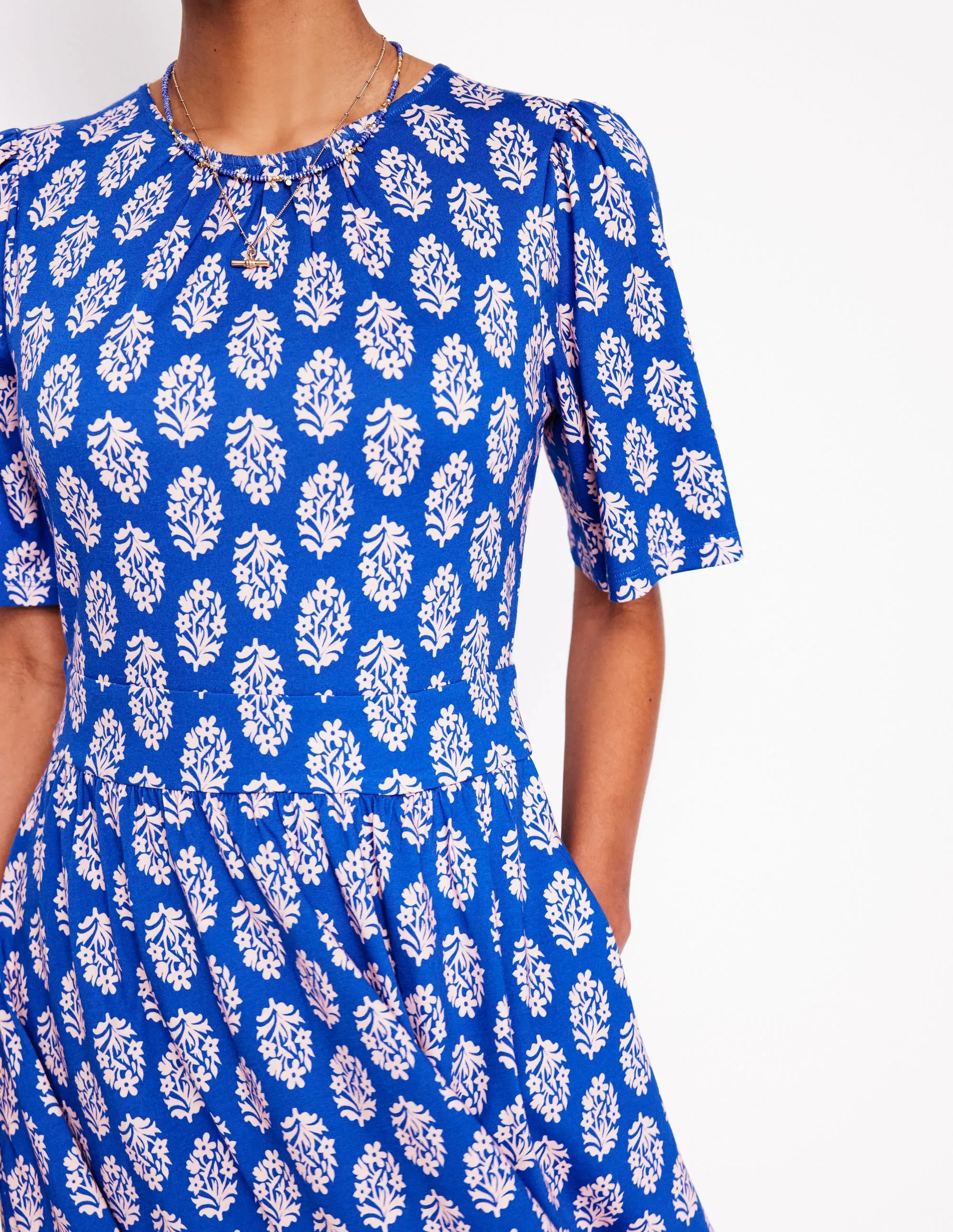 Louisa Short Jersey Dress-Gallery Blue, Posy Stamp