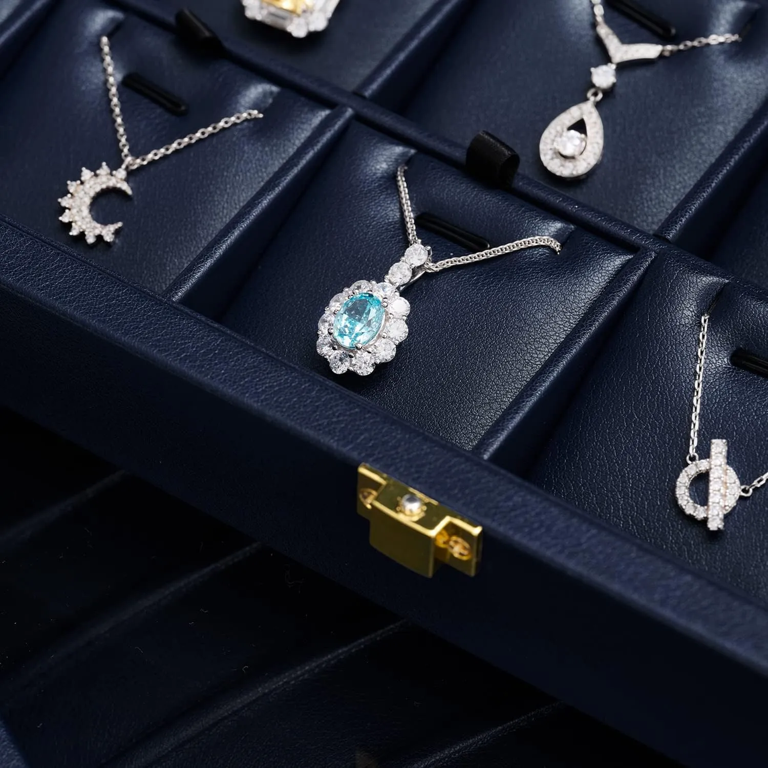 Oirlv Premium Blue Leather Jewelry Tray with 24 Grid Removable Jewelry Cards Jewelry Organizer Box with Transparent Acrylic Lid Necklace Pendant Display Case