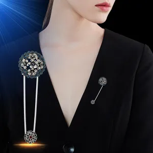 Rhinestone Brooch Pin for Women Pearl Pin Gold-plated Lapel Pin Jewelry Valentine's Day Mother's Day Gift for Lover Girlfriends