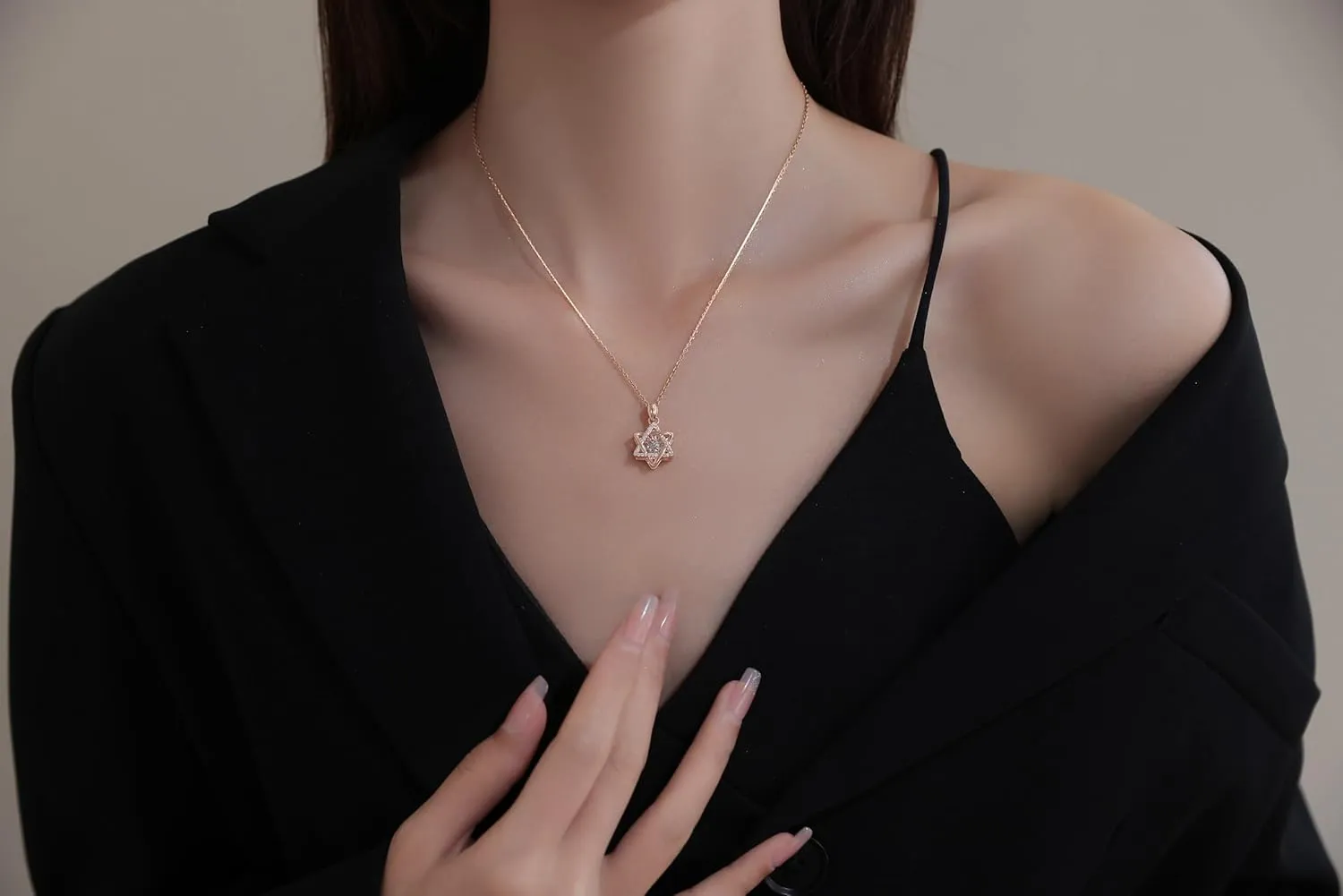 SDA Dancing Diamond Necklace for Modern Women - Real Diamond Cute Necklace Gift for Women