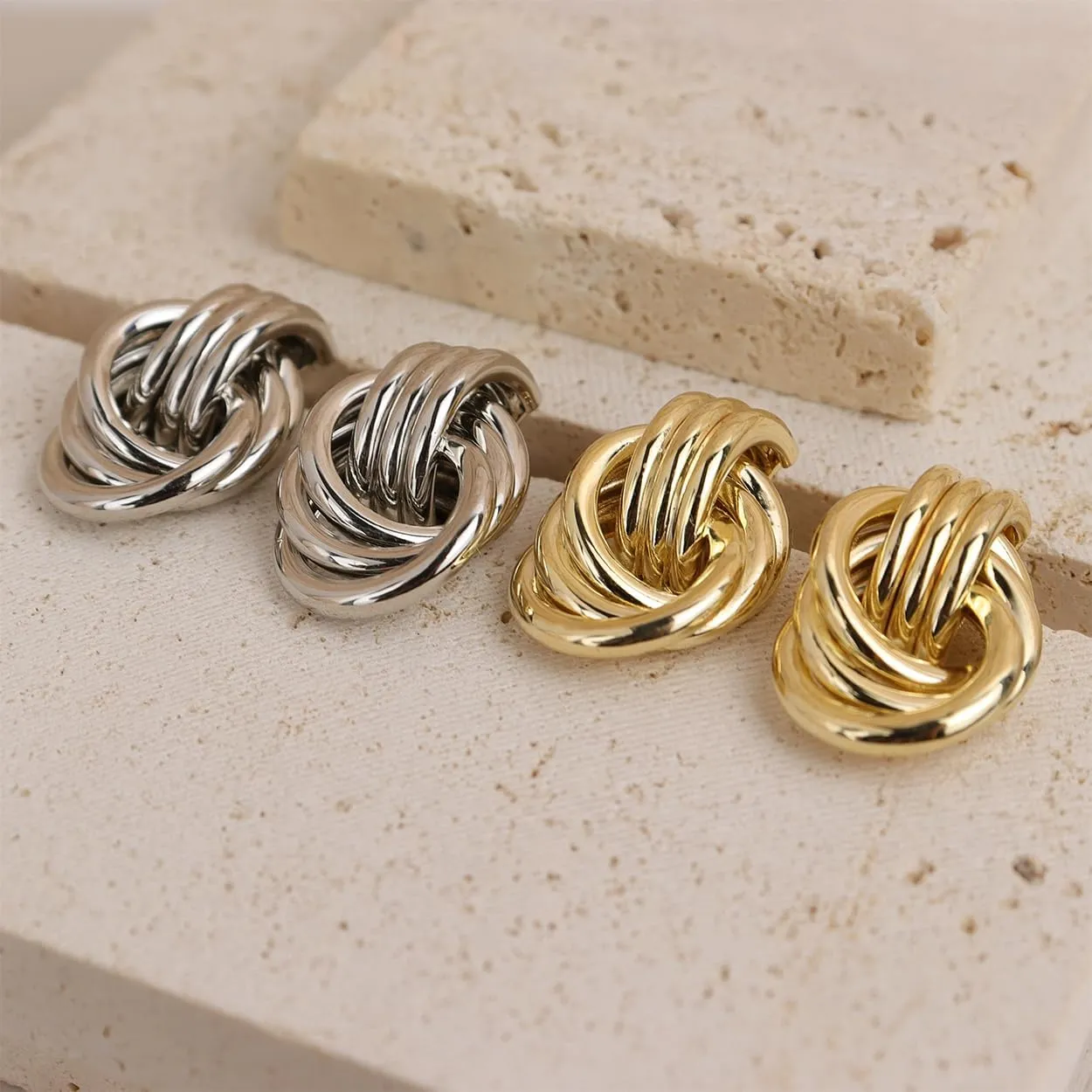 Sonateomber Statement Pearl Twisted Dangle Drop Earrings for Women - Chunky Vintage Geometric Earing Hypoallergenic Everyday Prom Wedding Fashion Jewelry Gifts