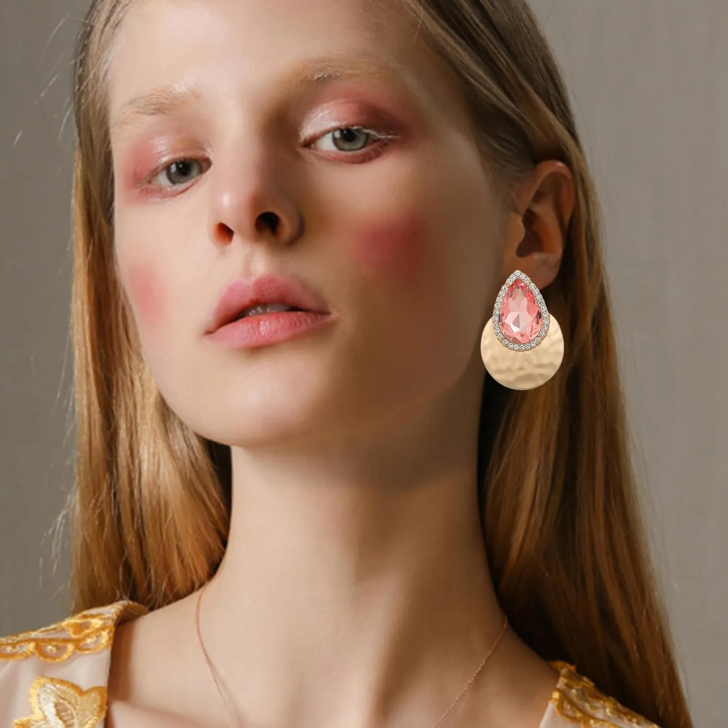Teardrop Marquise Stud Earrings for Women Art Retro Crystal Rhinestone Dangle Gold Chunky Statement Earring Bohemian