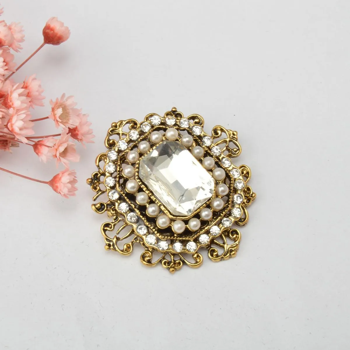 Vintage Rhinestone Pearl Brooch Gold Tone Baroque Rectangle Crystal Pin Victorian Style Elegant Wedding Jewelry