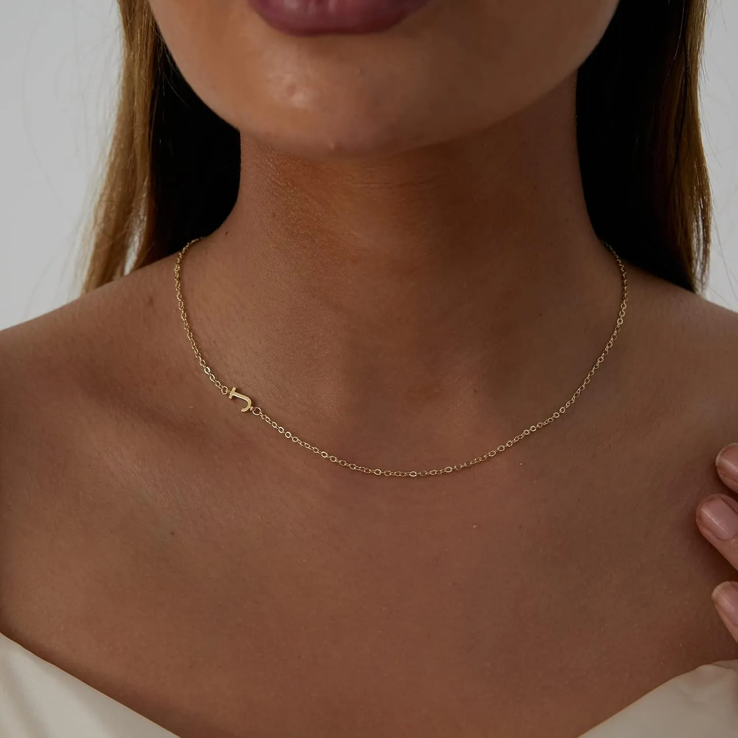 VIROMY Dainty Sideways Initial Name Necklace for Women 14K Gold Plated Minimalist Letter Necklace Personalized Name Choker Necklaces Simple Everyday Jewelry