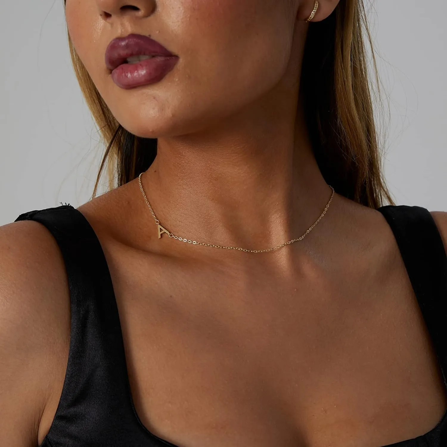 VIROMY Dainty Sideways Initial Name Necklace for Women 14K Gold Plated Minimalist Letter Necklace Personalized Name Choker Necklaces Simple Everyday Jewelry