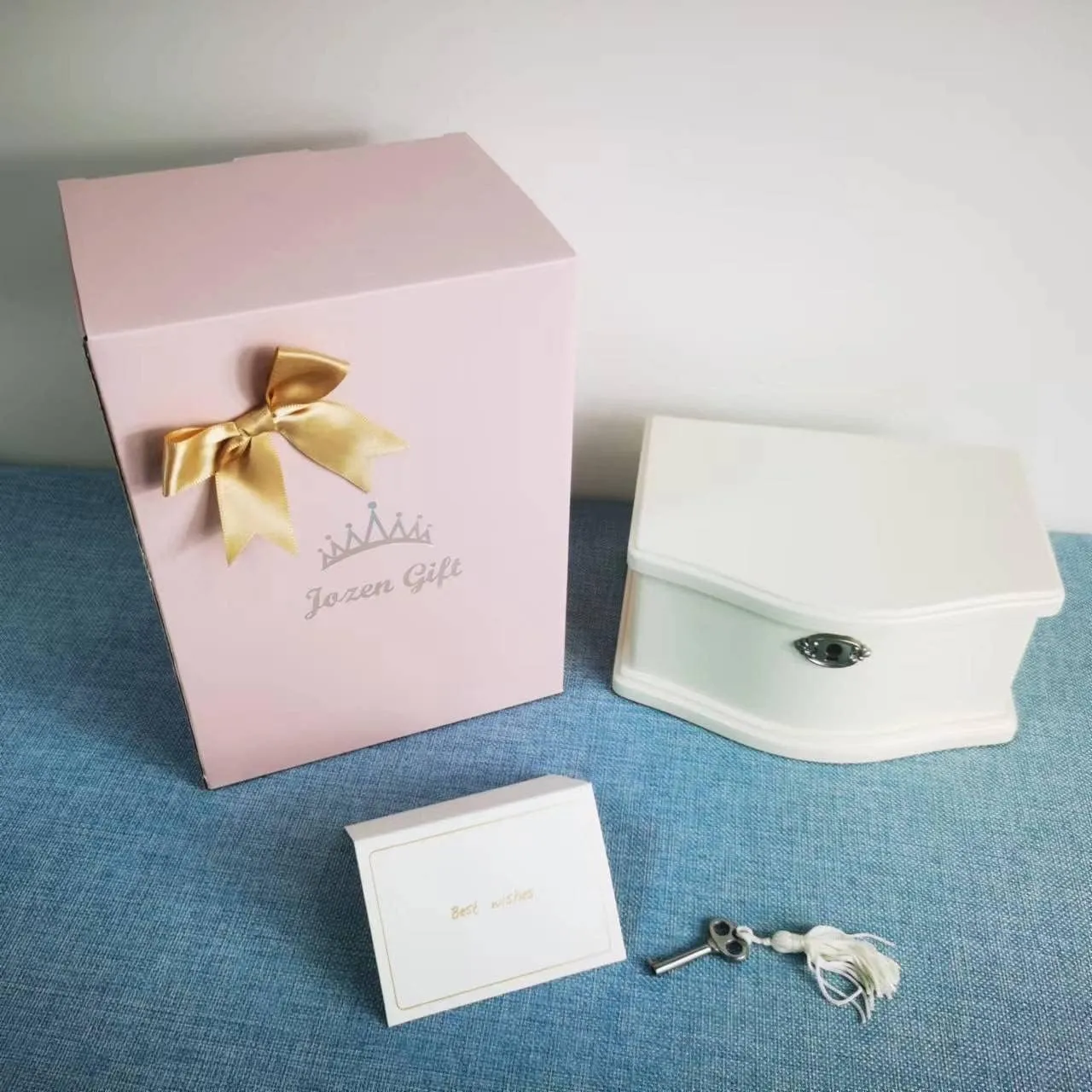 Wooden Ballerina Medium White Musical Jewelry Box with Mirror and Lock for girlsKid's Jewelry Storage Music Box,Gifts for Christmas,Birthday and all Holidays